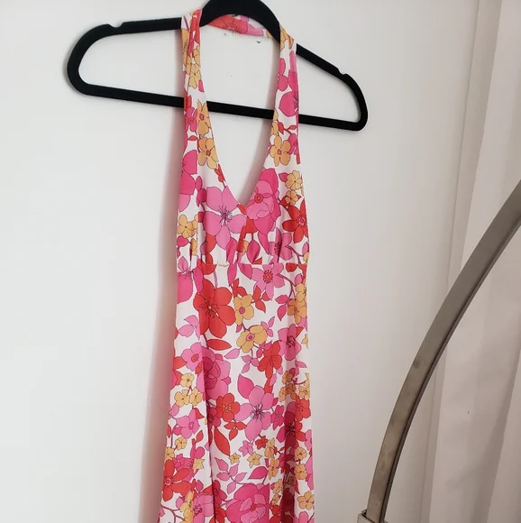 Dress - Picture 4 of 7